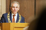 „Transparenzoffensive“ des OB Feldmann