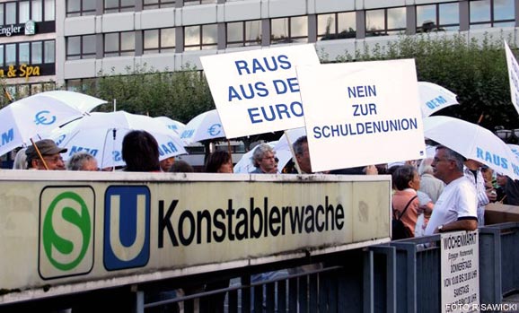 Euro-Protest auch in Frankfurt auf der Straße