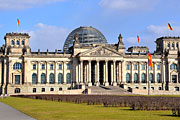 Unsere Demokratie stirbt ganz demokratisch