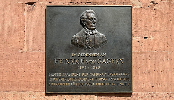 Die Feinde der Demokratie sitzen im Römer