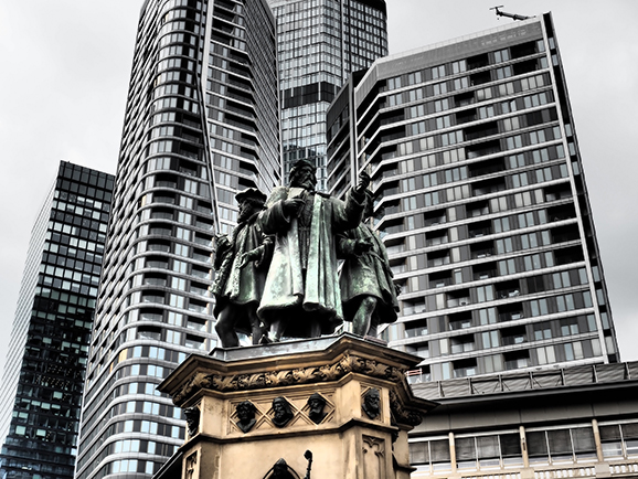 Ökonomisch und ökologisch kranker Hochhaus-Rausch