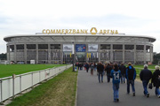 Zurück zum Traditionsnamen „Waldstadion“