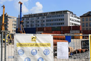 Beschäftigungsmöglichkeiten für Flüchtlinge schaffen  
