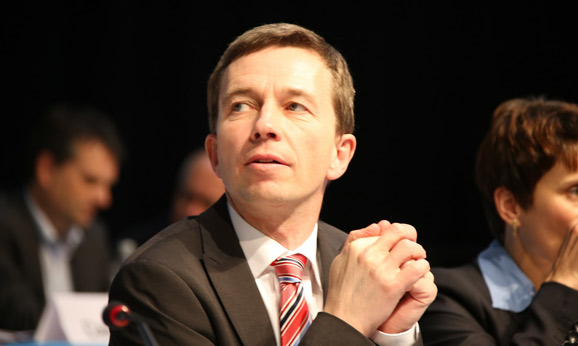 Bernd Lucke ist als Parteiführer gescheitert
