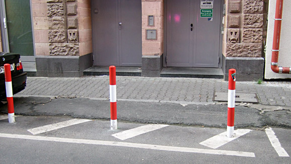 Der Zustand der Zeil-Nebenstraßen ist erbärmlich