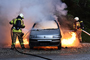 Brennende Autos als „Klimaterror“?