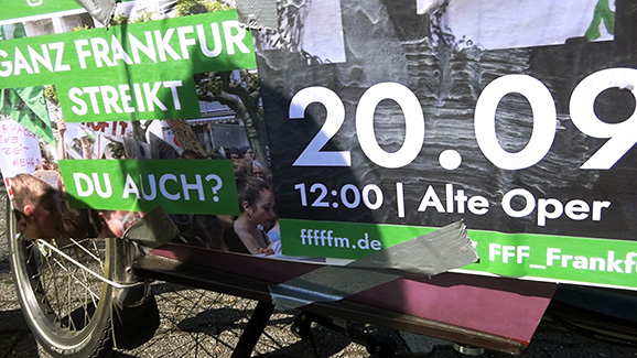 Frankfurts Klima-Bewegung mit linksextremem Motto